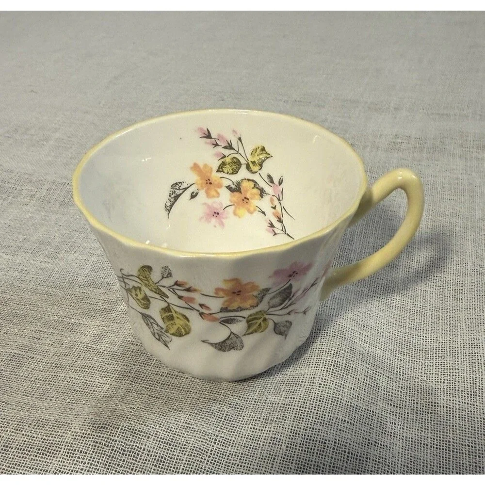 Vintage Floral Fine Bone China Teacup Royal Sutherland England